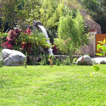 Taypikala Deluxe Valle Sagrado Urubamba Eksteriør bilde