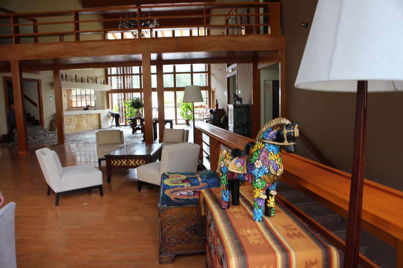 Taypikala Deluxe Valle Sagrado Urubamba Eksteriør bilde