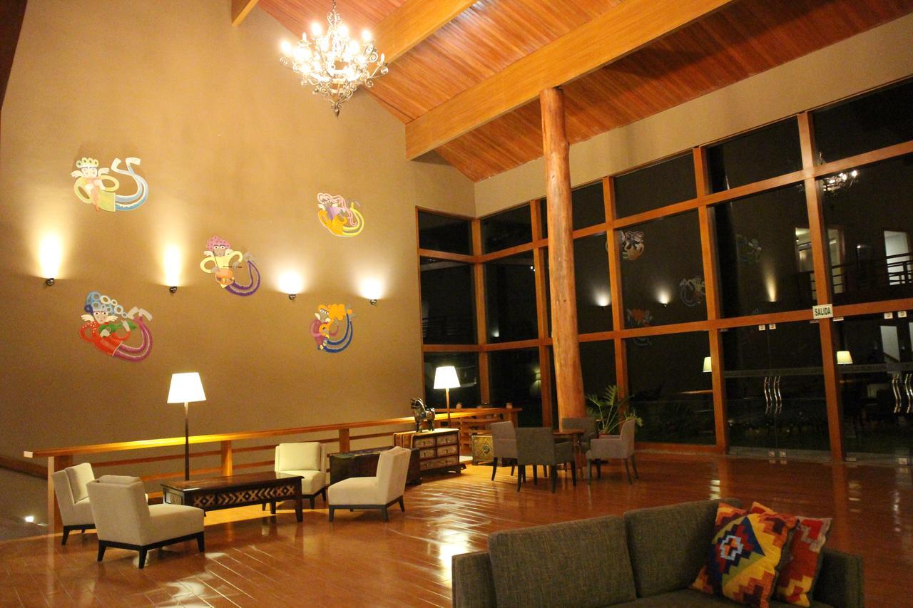Taypikala Deluxe Valle Sagrado Urubamba Eksteriør bilde