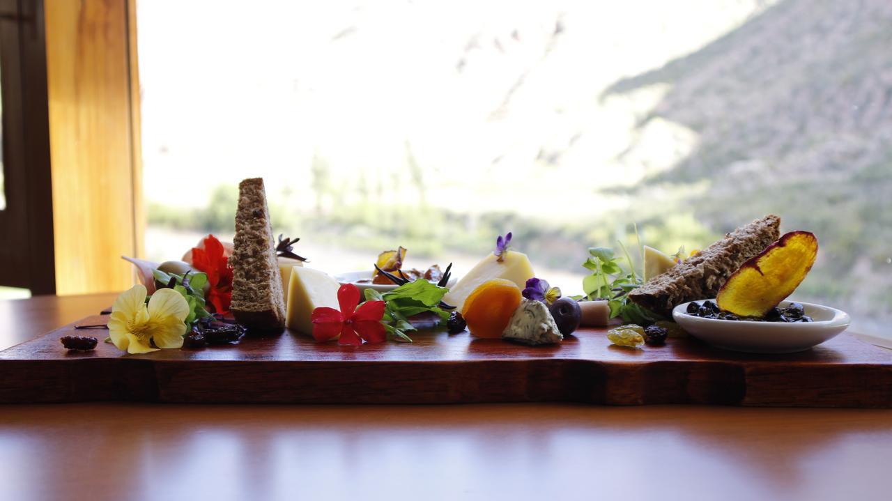 Taypikala Deluxe Valle Sagrado Urubamba Eksteriør bilde