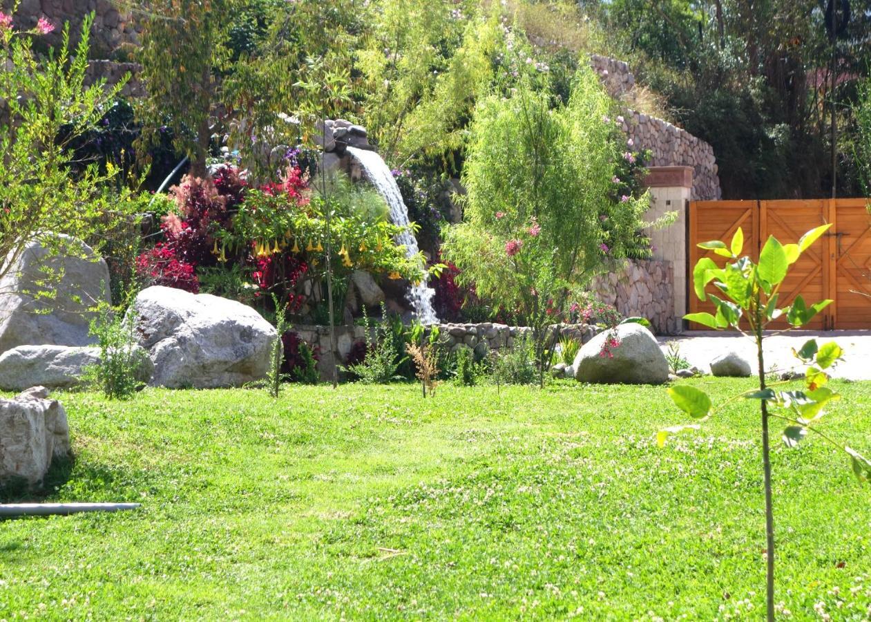 Taypikala Deluxe Valle Sagrado Urubamba Eksteriør bilde